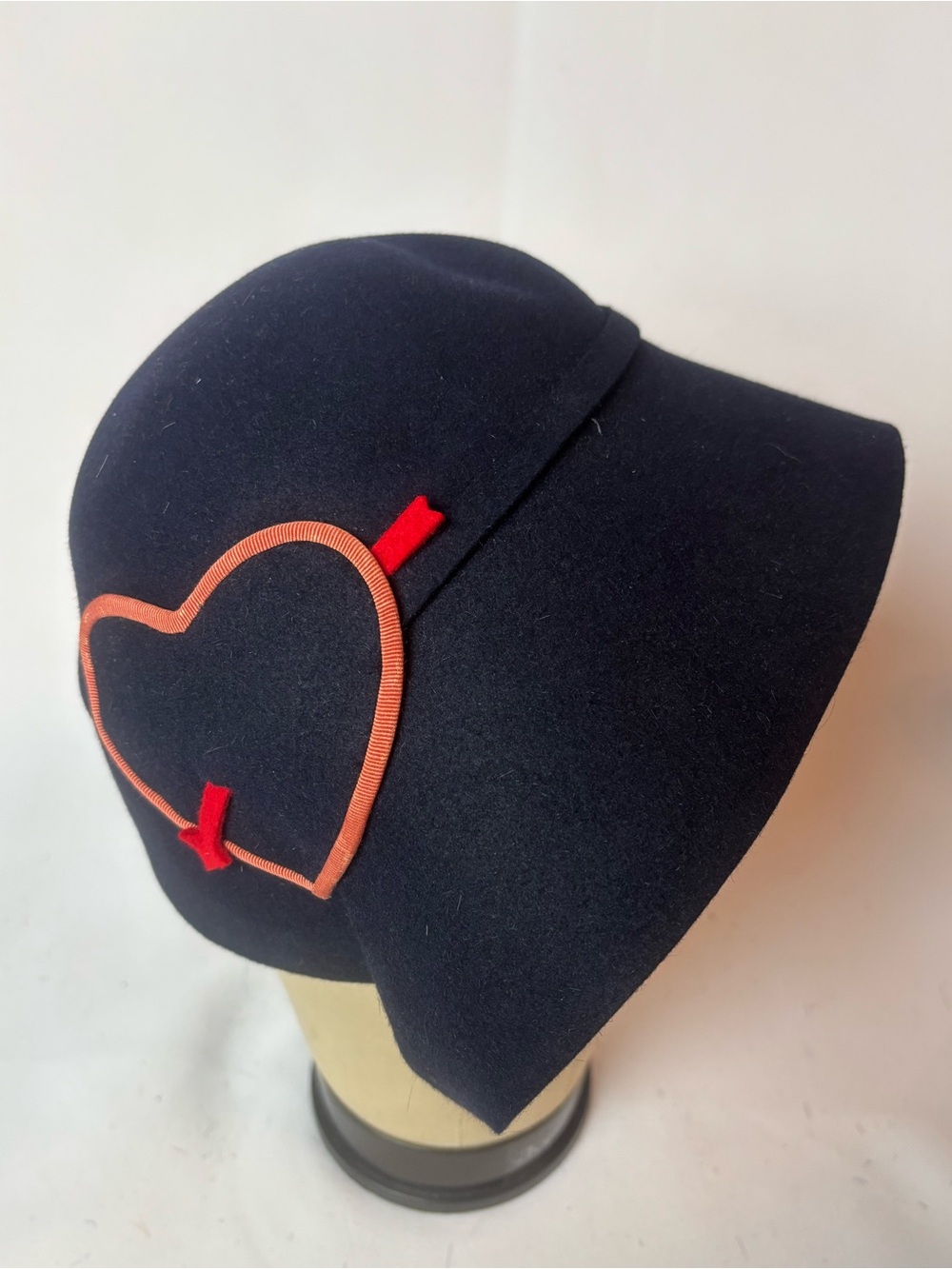 Vintage John Robert Powers Asymmetrical Cloche Hat Navy Blue Heart Detail 1930’s